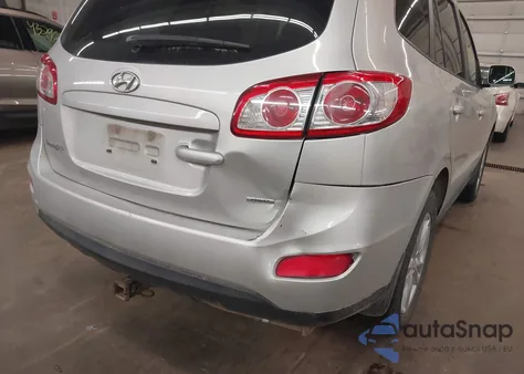 2012 Hyundai Santa Fe Se z USA, uszkodzony, nr VIN 5XYZHDAG5CG129742